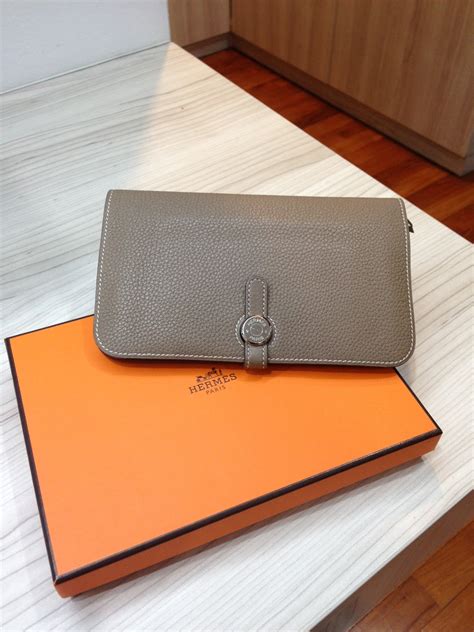 hermes wallet sale.